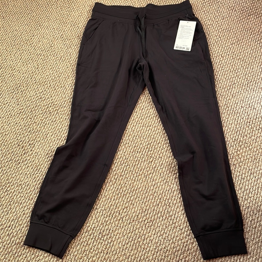 Brand new with tags lululemon ready to rulu jogger